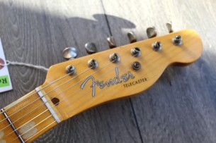 FENDER "Custom Shop Limited Edition Tomatillo Telecaster Journeyman Relic, Natural Blonde" 3, 23 KG