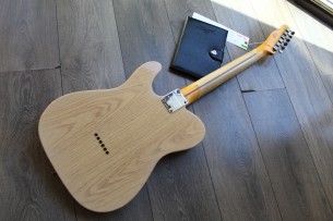 FENDER "Custom Shop Limited Edition Tomatillo Telecaster Journeyman Relic, Natural Blonde" 3, 23 KG