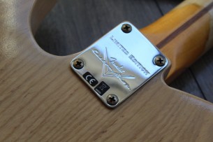 FENDER "Custom Shop Limited Edition Tomatillo Telecaster Journeyman Relic, Natural Blonde" 3, 23 KG