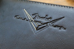 FENDER "Custom Shop Limited Edition Tomatillo Telecaster Journeyman Relic, Natural Blonde" 3, 23 KG