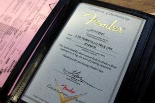 FENDER "Custom Shop Limited Edition Tomatillo Telecaster Journeyman Relic, Natural Blonde" 3, 23 KG