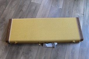 FENDER "1952 Custom Shop Journeyman Relic Telecaster Butterscotch Blonde"