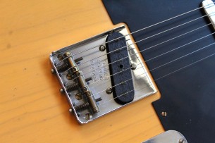 FENDER "1952 Custom Shop Journeyman Relic Telecaster Butterscotch Blonde"