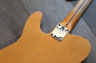 FENDER "1952 Custom Shop Journeyman Relic Telecaster Butterscotch Blonde"