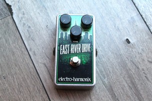 ELECRO HARMONIX "East River Drive