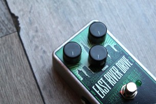 ELECRO HARMONIX "East River Drive