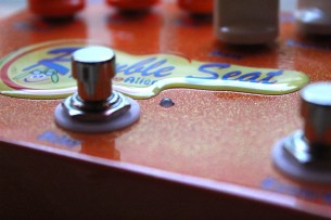 ANALOG ALIEN "Rumble Seat (OverDrive/Delay/Reverb Pedal)"