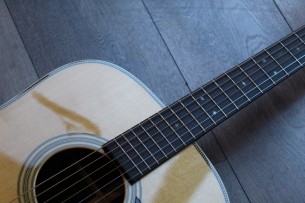 MARTIN "HD-28"