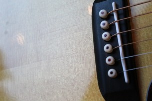 MARTIN "HD-28"