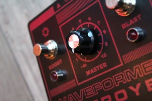 DEATH BY AUDIO "Waveformer destroyer"