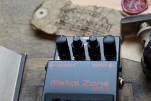 BOSS "MT-2 Metal Zone"