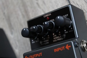 BOSS "MT-2 Metal Zone"