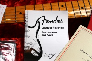 FENDER "American Vintage II 1972 Telecaster Thinline, Aged Natural, Maple"