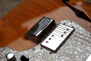 FENDER "American Vintage II 1972 Telecaster Thinline, Aged Natural, Maple"