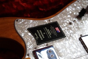 FENDER "American Vintage II 1972 Telecaster Thinline, Aged Natural, Maple"