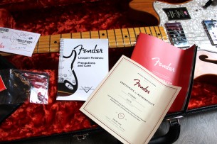 FENDER "American Vintage II 1972 Telecaster Thinline, Aged Natural, Maple"