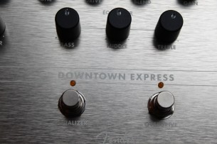 FENDER "Downtown Express Bass Multi-Effects"