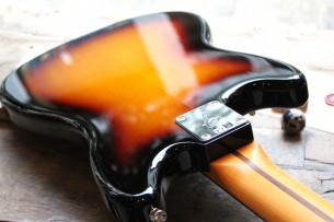 FENDER "Made in Japan Traditional Mustang Limited Run Reverse Head" GIGBAG, 3, 25 KG