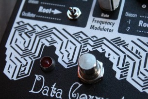 Earthquacker Devices Data Corrupter