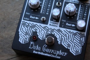 Earthquacker Devices Data Corrupter