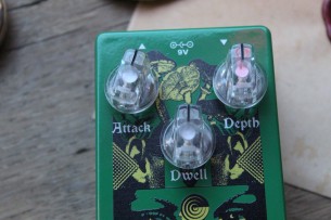 EARTHQUACKER DEVICES "Ghost Echo V3"