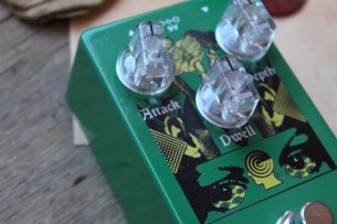 EARTHQUACKER DEVICES "Ghost Echo V3"