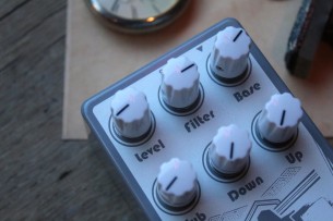 EARTHQUACKER DEVICES "Bit Commander V2"