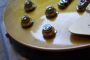 GIBSON "Custom Shop1958 Les Paul Reissue VOS , Lemon Burst" 3, 95 KG