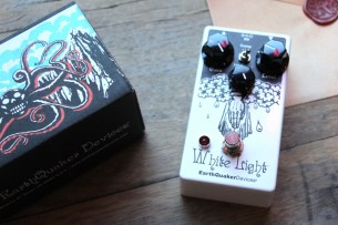 EARTHQUACKER DEVICES "White Light"