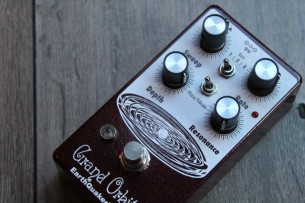 EARTHQUACKER DEVICES "Grand Orbiter V3"