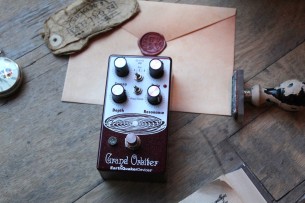 EARTHQUACKER DEVICES "Grand Orbiter V3"