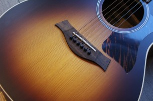 TAYLOR "AD12e-Sunburst" AeroCase