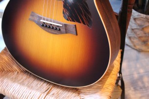 TAYLOR "AD12e-Sunburst" AeroCase
