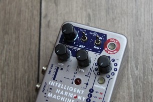 EHX "Intelligent Harmony Machine"
