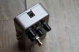 EHX "Intelligent Harmony Machine"