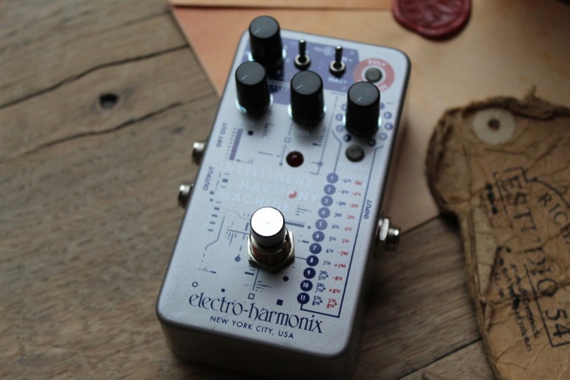 EHX "Intelligent Harmony Machine"