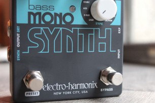 EHX "Bass Mono Synth Bass Synthesizer"