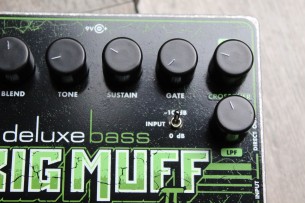 EHX "Deluxe Bass Big Muff Pi"