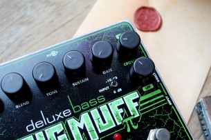 EHX "Deluxe Bass Big Muff Pi"