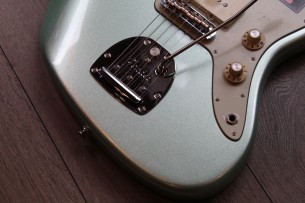 FENDER "American Professional II Jazzmaster,Mystic Surf Green, Maple"