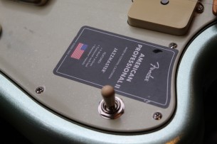 FENDER "American Professional II Jazzmaster,Mystic Surf Green, Maple"