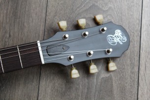Patrick James Eggle "Macon JR Heat Aged Nitro Laquer" HARDCASE