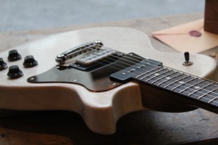 Patrick James Eggle "Macon JR Heat Aged Nitro Laquer" HARDCASE