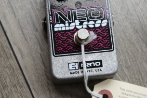 EHX "Neo Mistress Flanger"