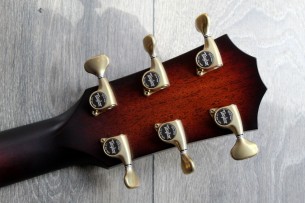 TAYLOR "324ce Builder´s Edition" HARDCASE