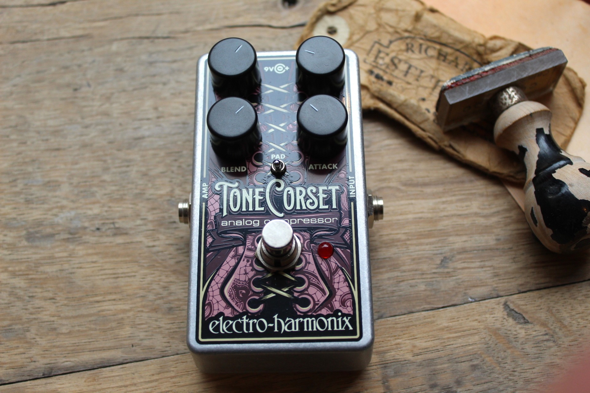 EHX 