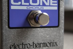 EHX "Nano Clone Chorus"