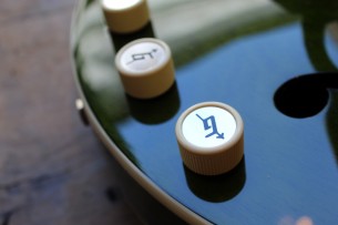 GRETSCH "G2604T Limited Edition Streamliner Rally II Center Block with Bigsby®, Laurel Fingerboard, Rally Green Stain" HARDCASE,