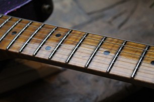 Fender " Custom Shop Limited Edition Caballo Tono Ligero Relic, Aged Magenta Sparkle"