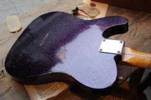Fender " Custom Shop Limited Edition Caballo Tono Ligero Relic, Aged Magenta Sparkle"